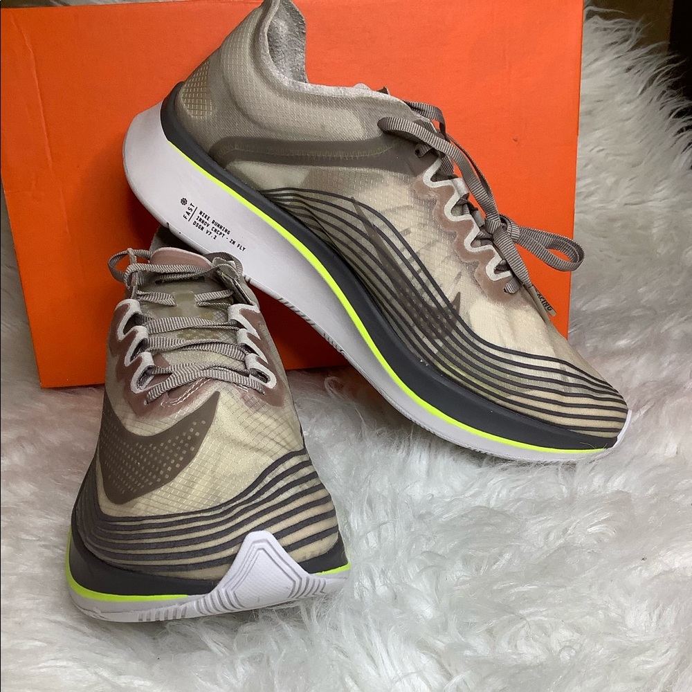 NIKELAB ZOOM FLY SP